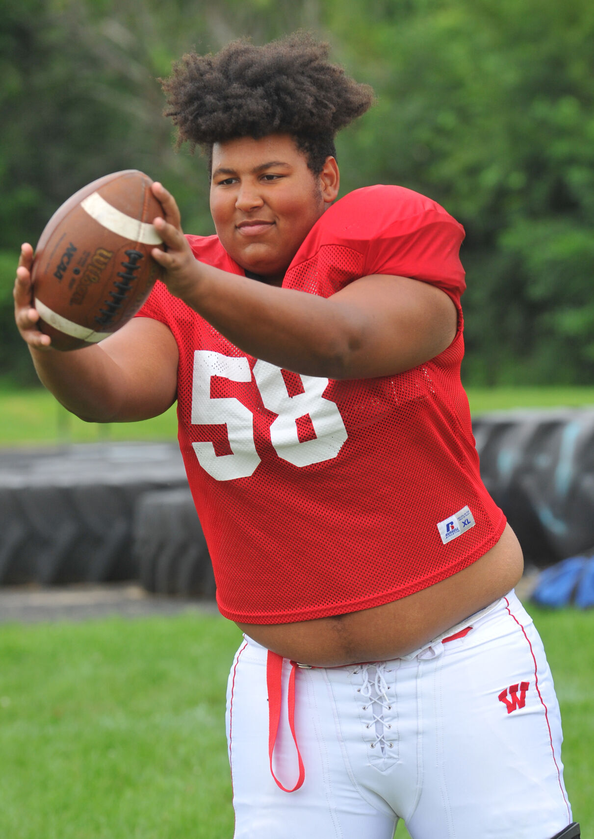 081522-qc-spt-west fb practice-162